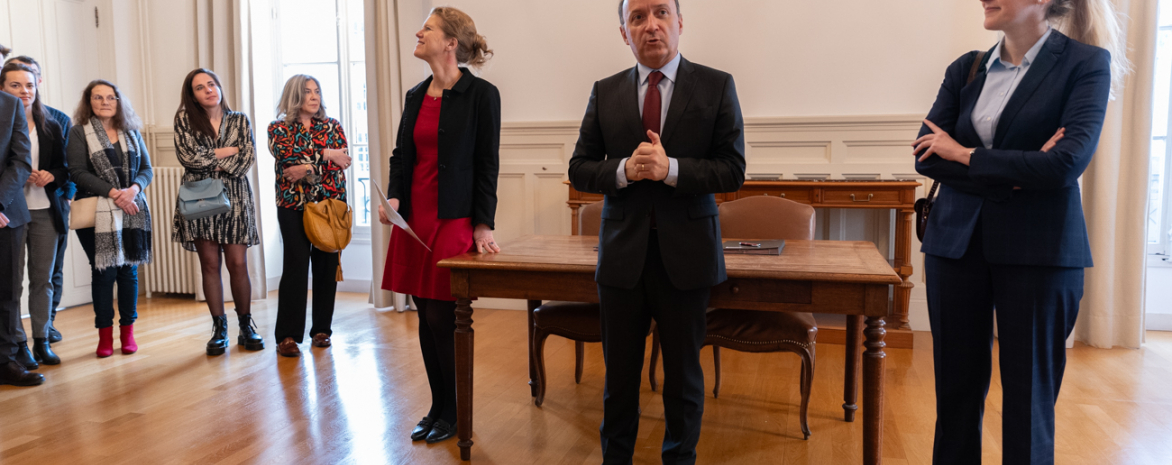 Signature de la convention de partenariat entre l'Université Paris-Panthéon-Assas et SERVIR